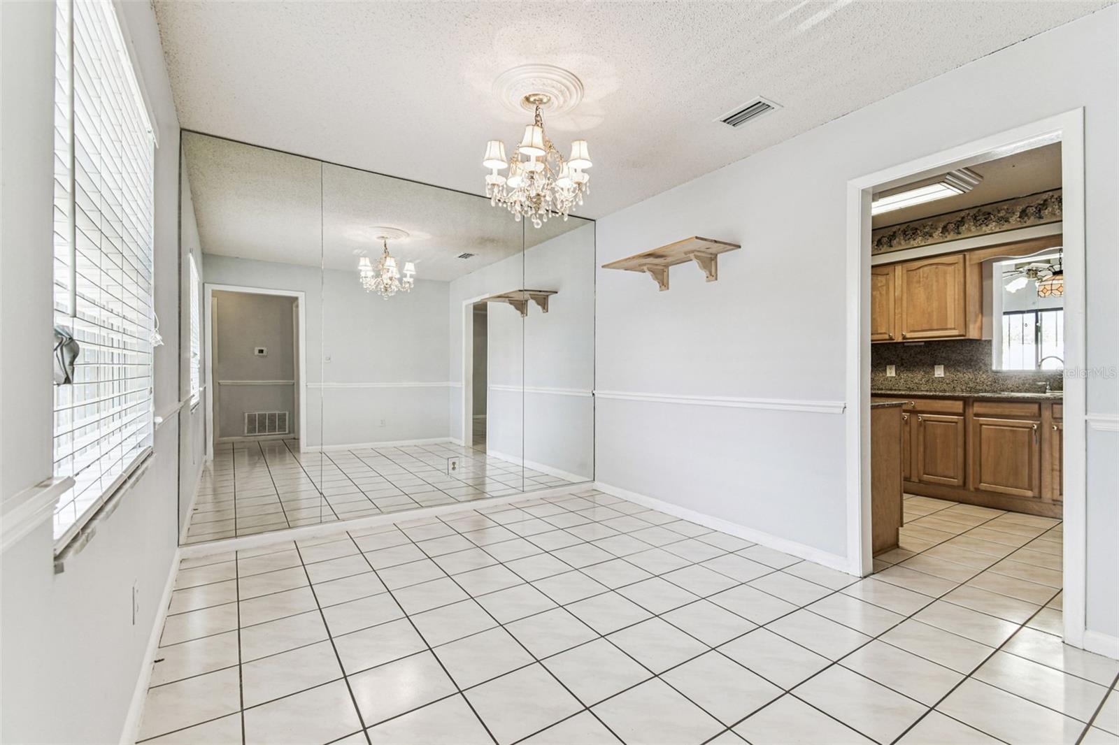 Image 12 of 51 For 2311 Fern Circle