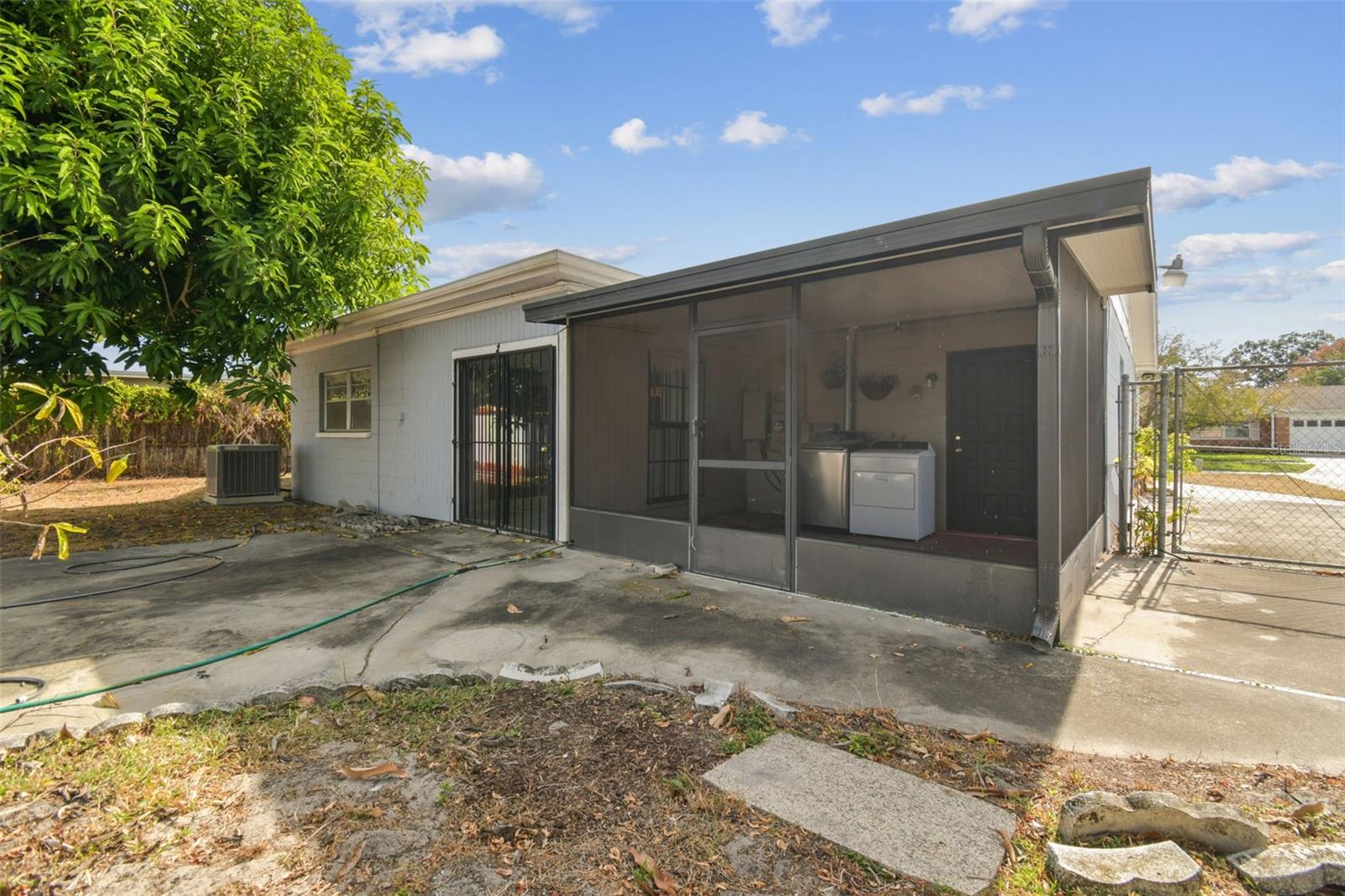 Image 37 of 51 For 2311 Fern Circle