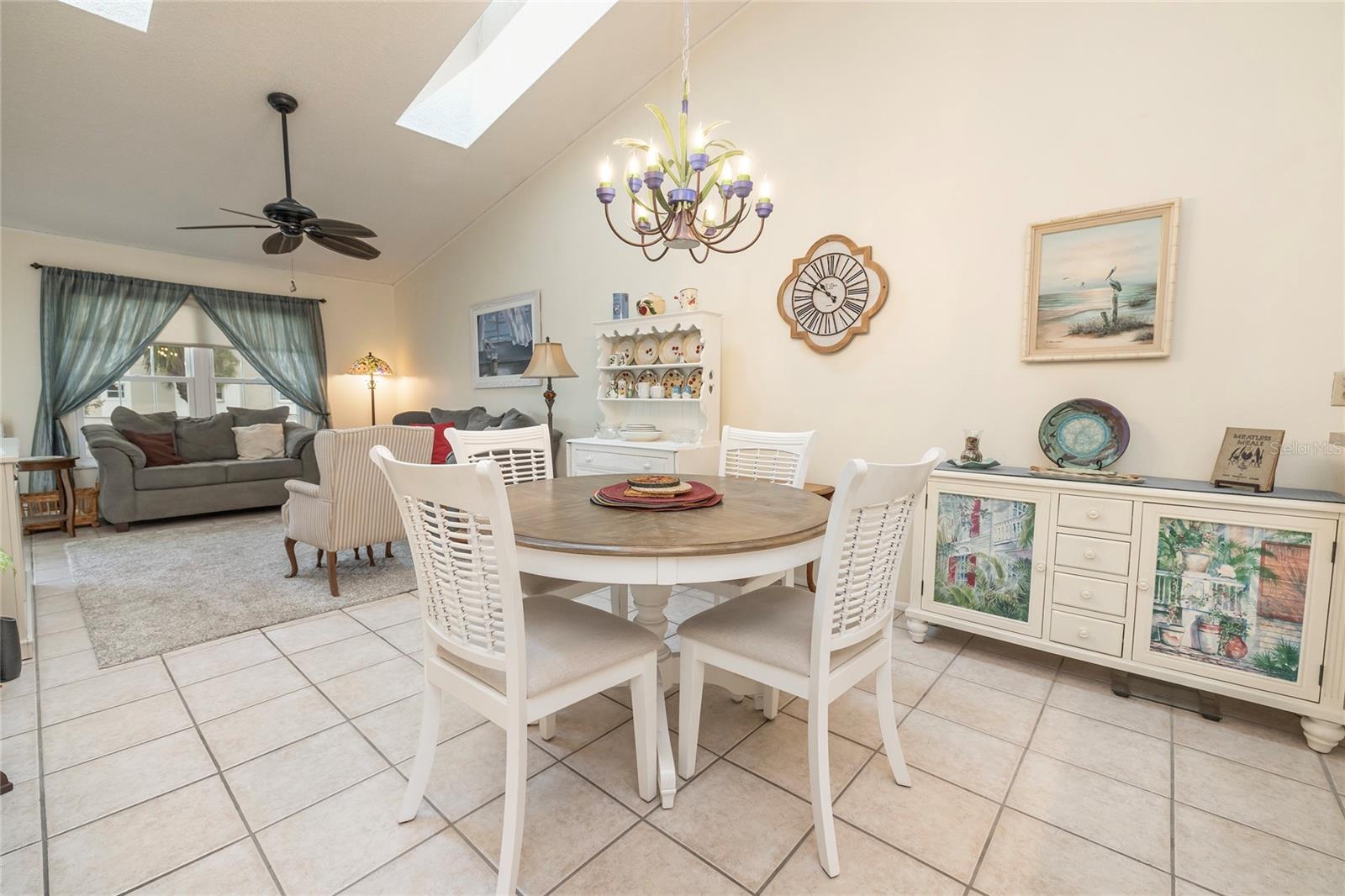 Image 13 of 55 For 222 Sun Vista Court N 67