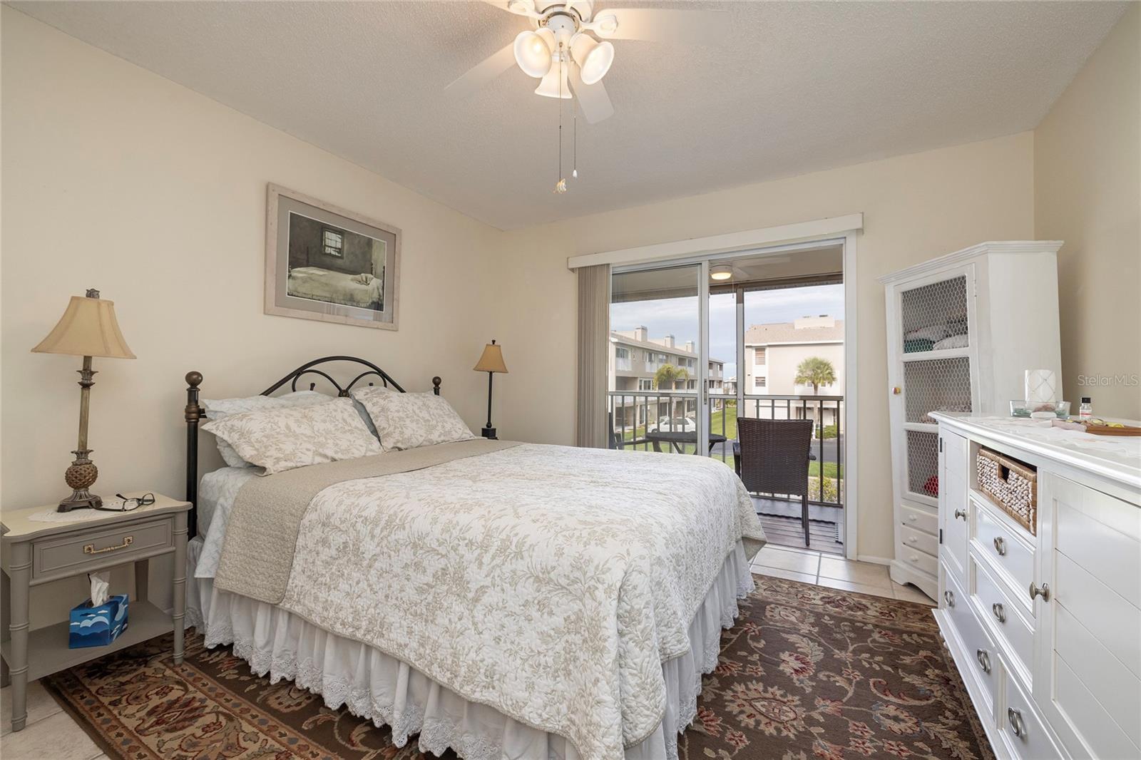 Image 19 of 55 For 222 Sun Vista Court N 67