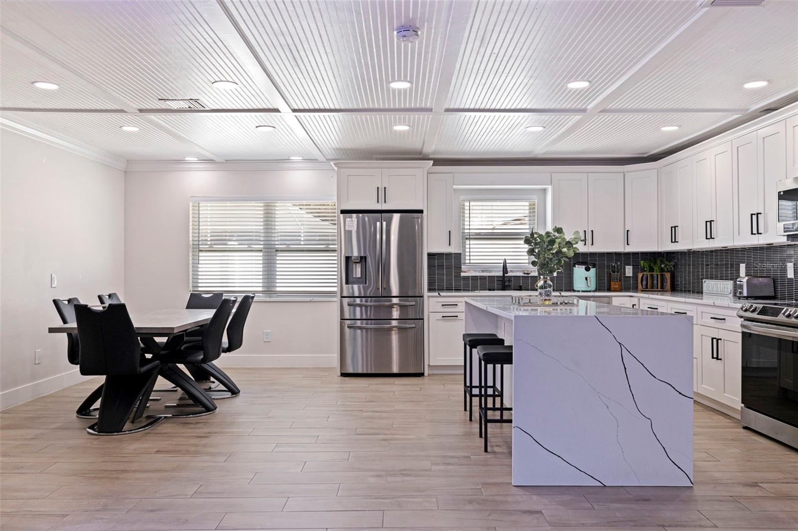 Image 8 of 29 For 5802 Bay Pines Lakes Boulevard