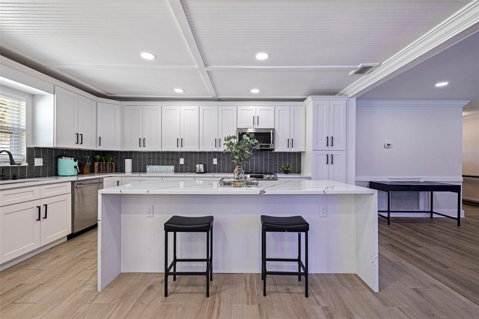 Image 9 of 29 For 5802 Bay Pines Lakes Boulevard