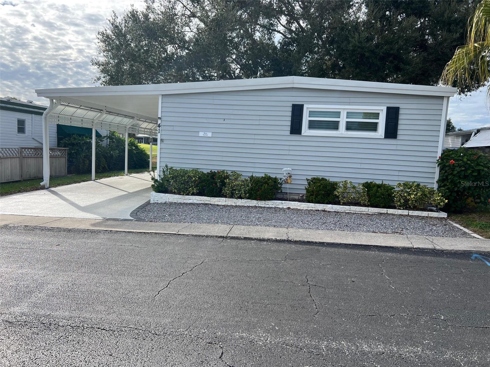 Image 2 of 31 For 41 Thatch Palm Street E 41