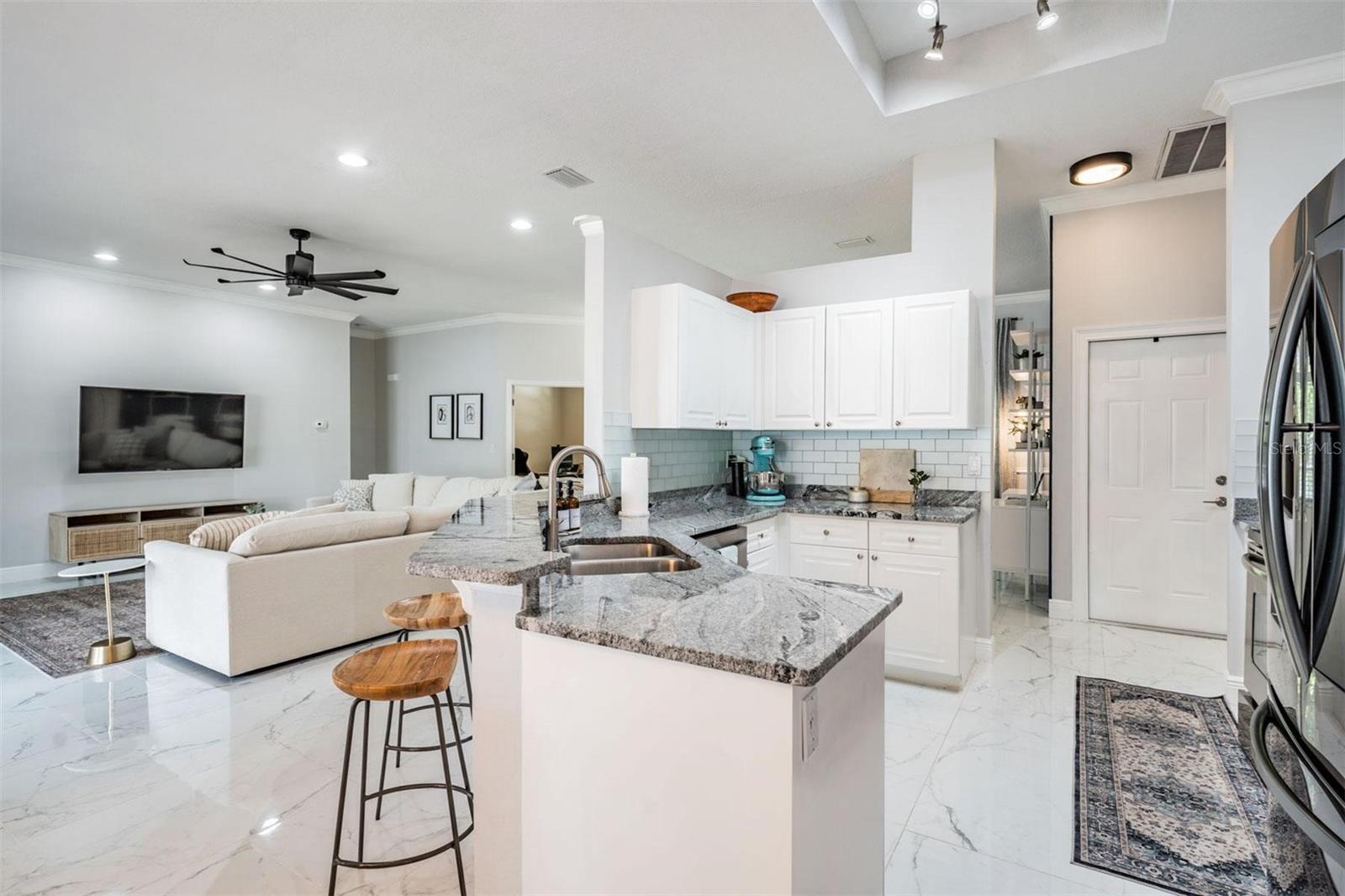 Image 15 of 44 For 28335 Glade Fern Court