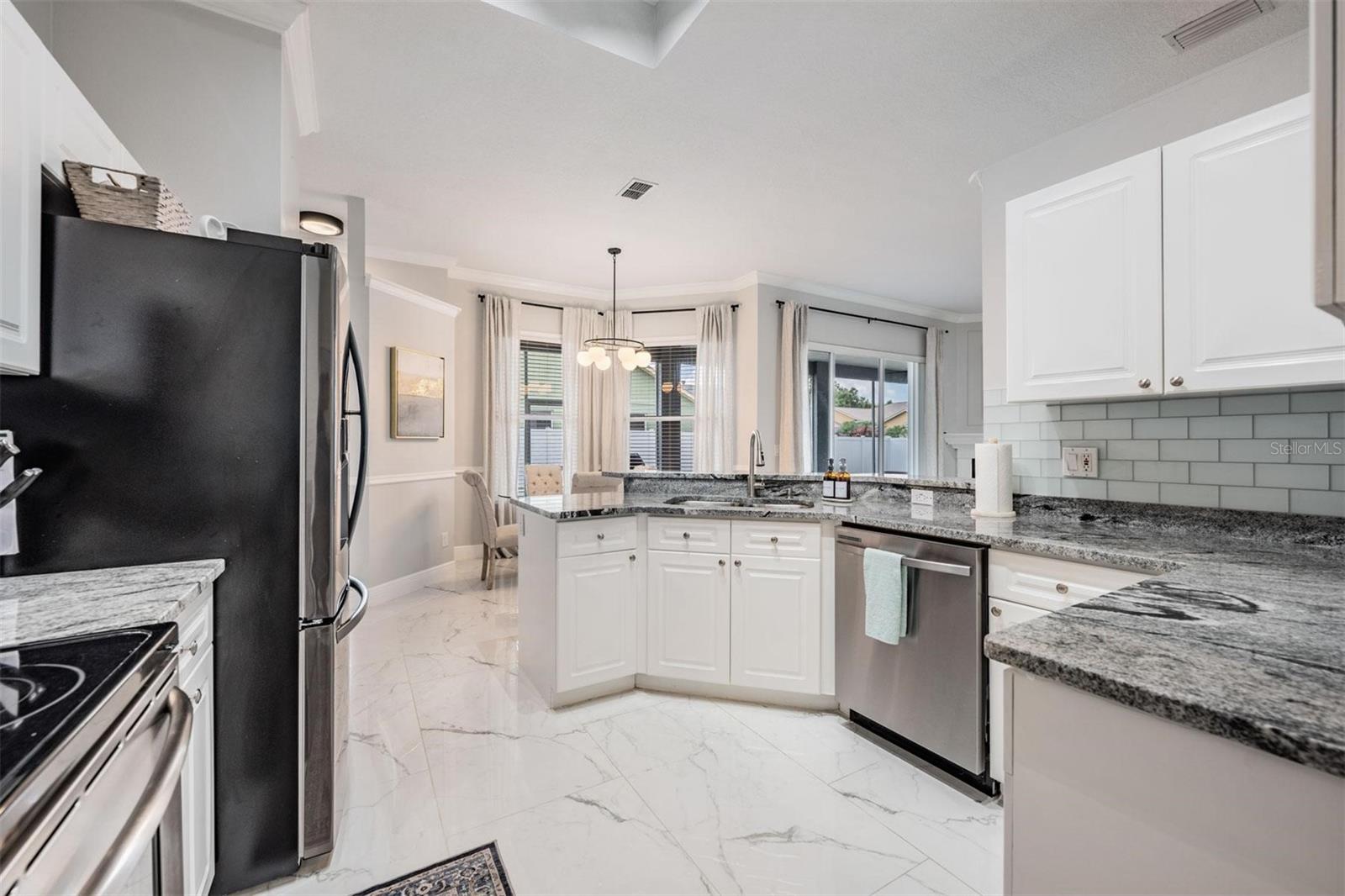 Image 16 of 44 For 28335 Glade Fern Court