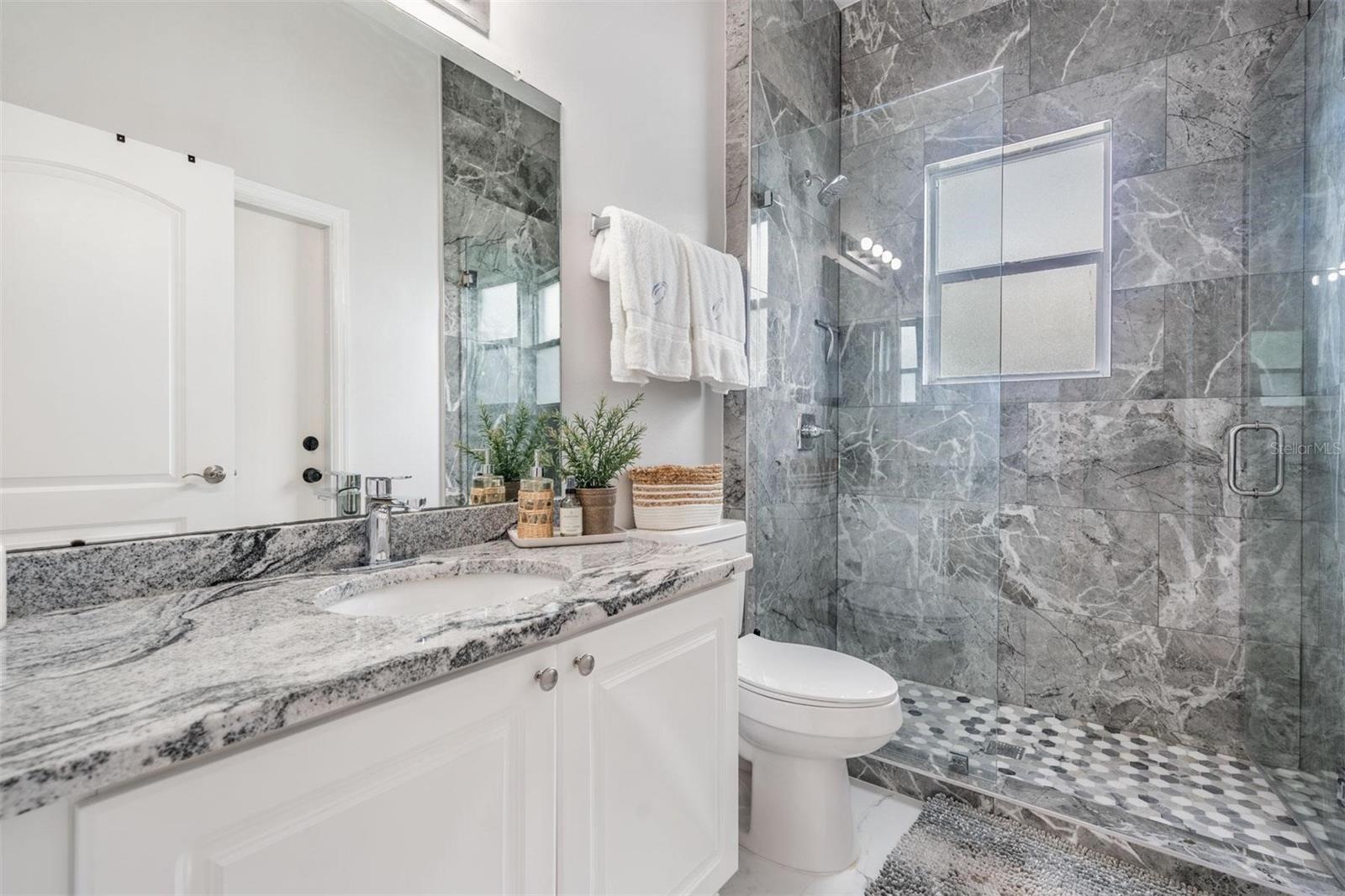 Image 29 of 44 For 28335 Glade Fern Court