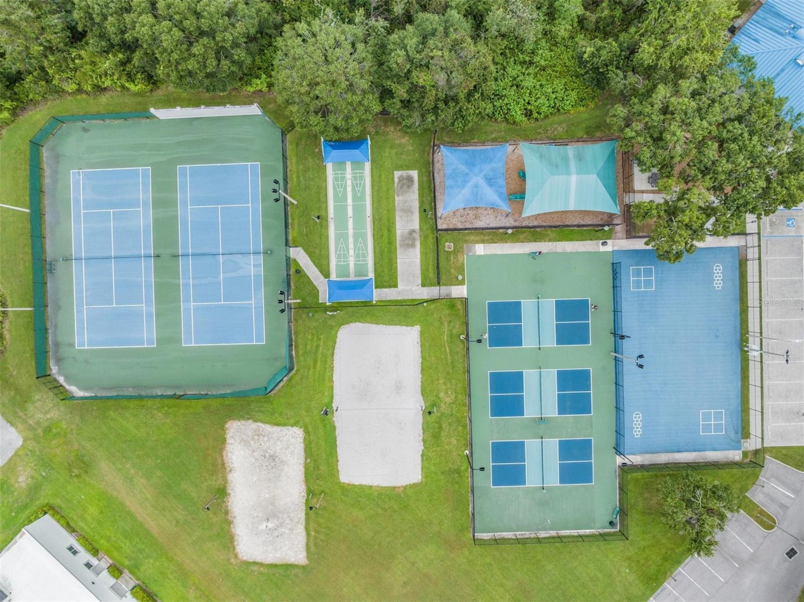 Image 39 of 44 For 28335 Glade Fern Court