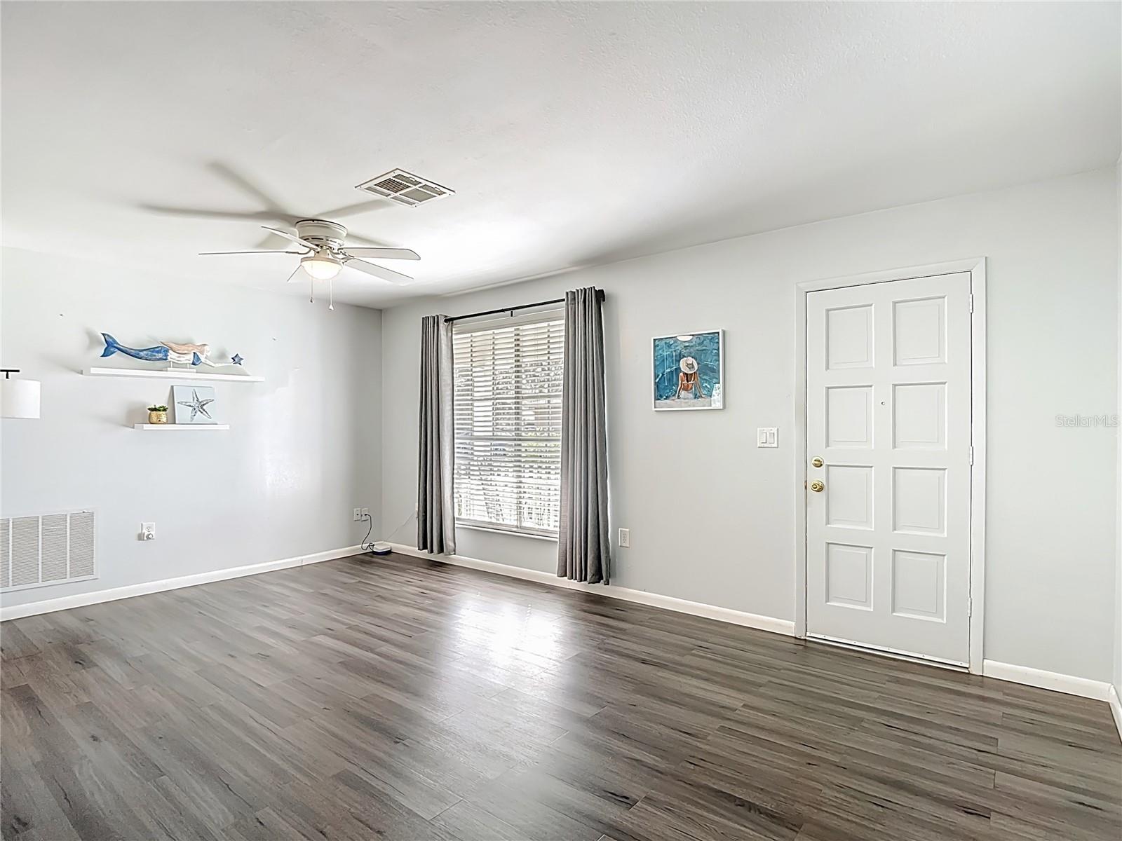 Image 12 of 50 For 13004 Spicebox Way