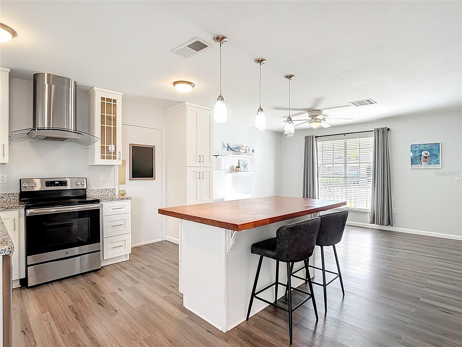 Image 19 of 50 For 13004 Spicebox Way