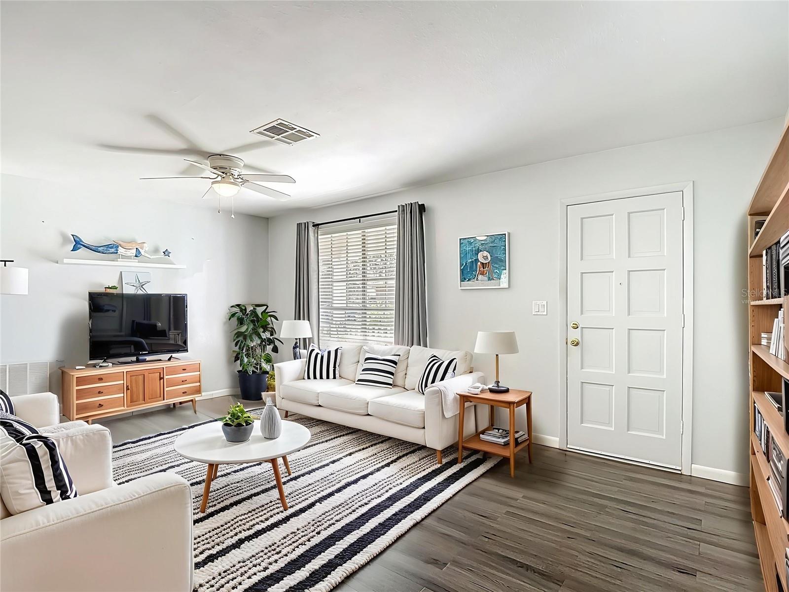 Image 2 of 50 For 13004 Spicebox Way