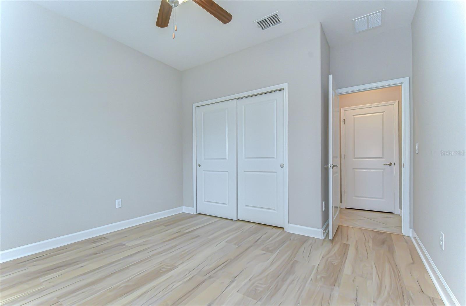 Image 11 of 76 For 2281 Livorno Way