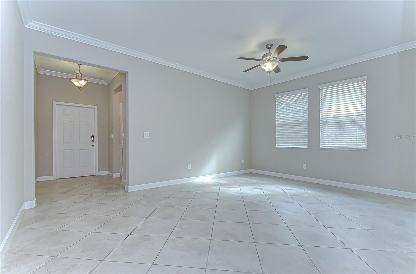 Image 14 of 76 For 2281 Livorno Way