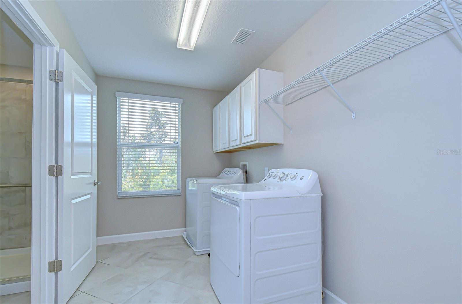 Image 53 of 76 For 2281 Livorno Way