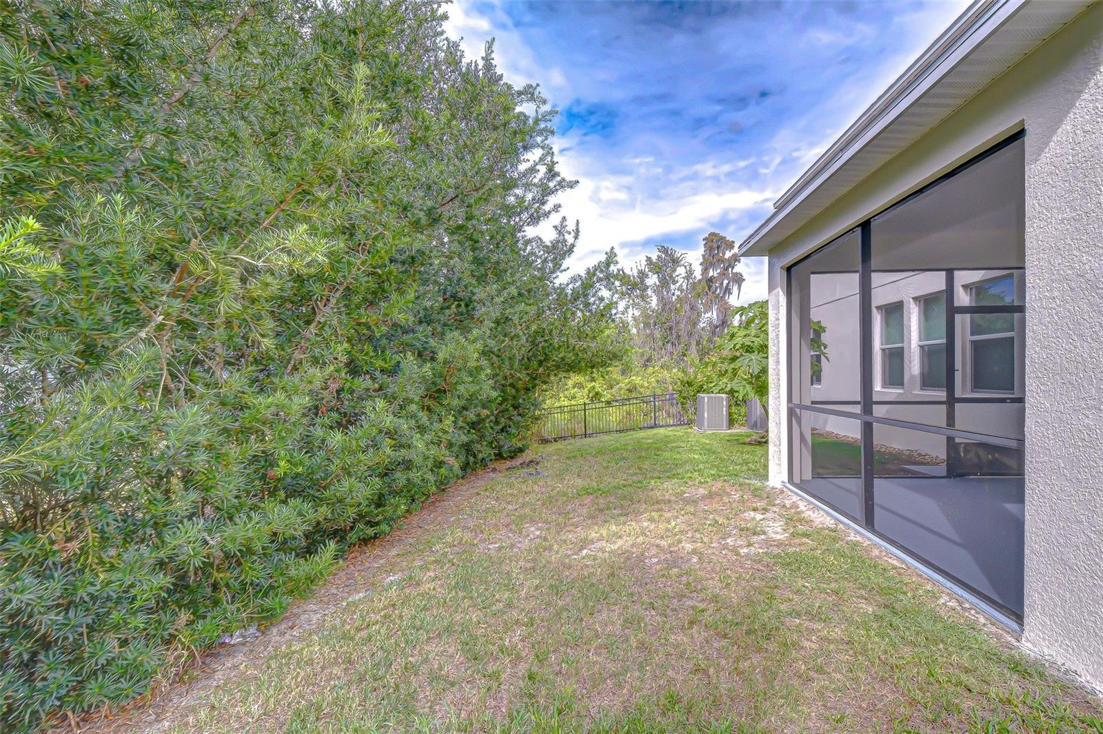 Image 72 of 76 For 2281 Livorno Way