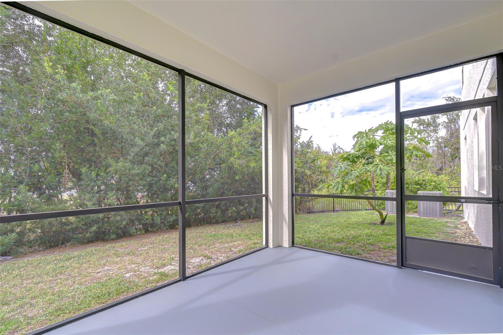 Image 75 of 76 For 2281 Livorno Way