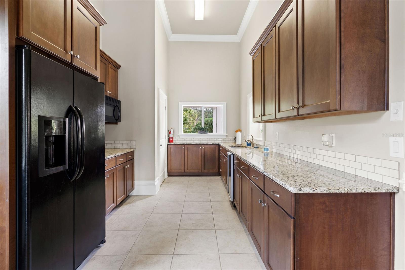 Image 35 of 42 For 7017 Briarhill Court