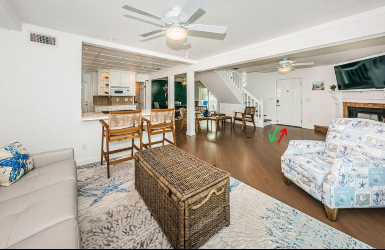 Image 18 of 37 For 8432 Gulf Boulevard Sailfish