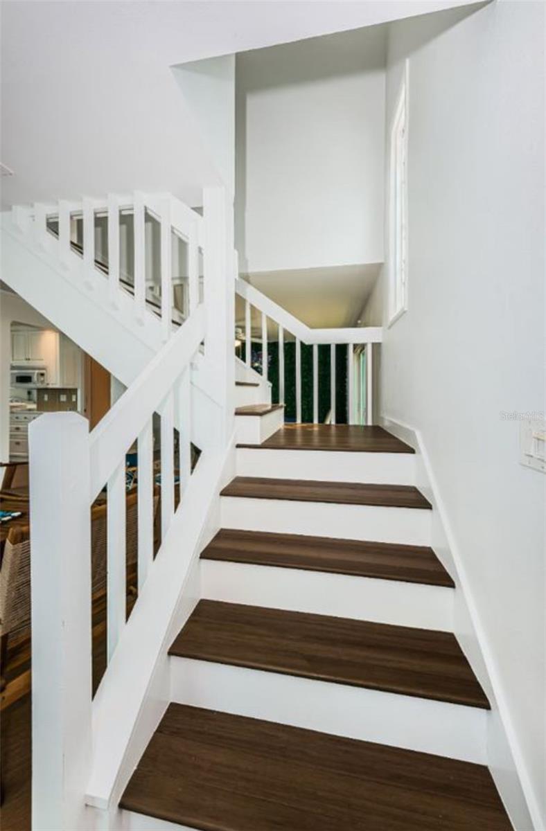 Image 22 of 37 For 8432 Gulf Boulevard Sailfish