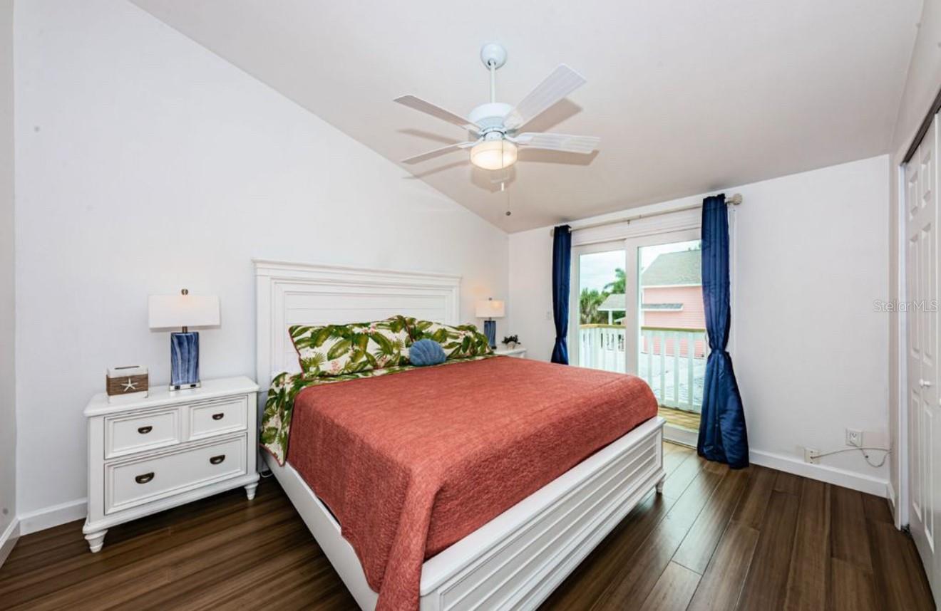 Image 29 of 37 For 8432 Gulf Boulevard Sailfish