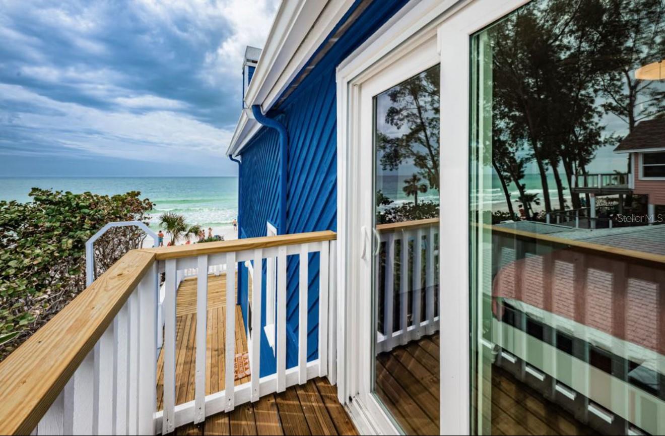 Image 32 of 37 For 8432 Gulf Boulevard Sailfish