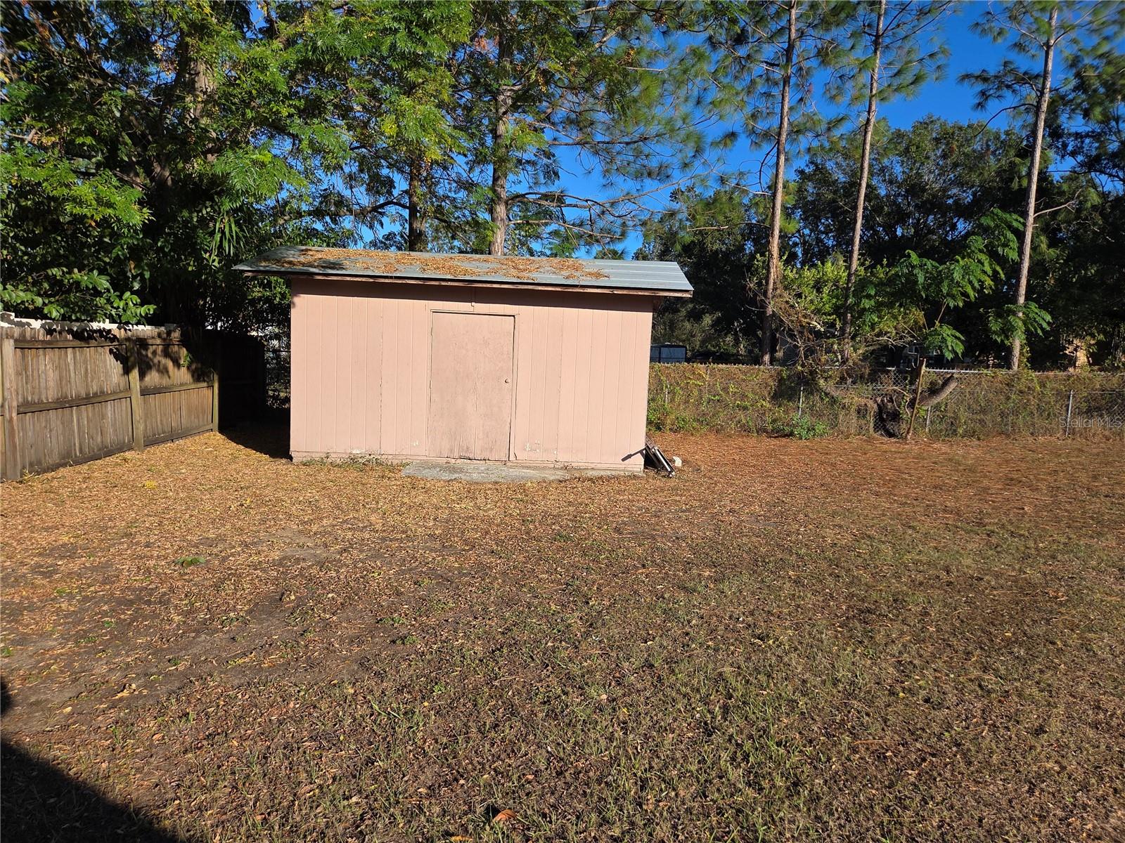 Image 34 of 38 For 505 Murcott Place