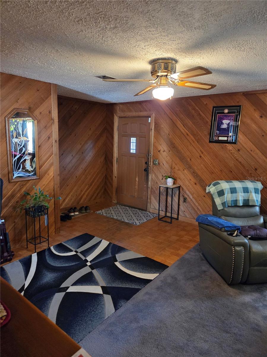 Image 6 of 38 For 505 Murcott Place