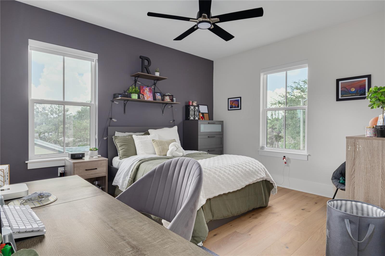 Image 24 of 45 For 3104 11th Street N