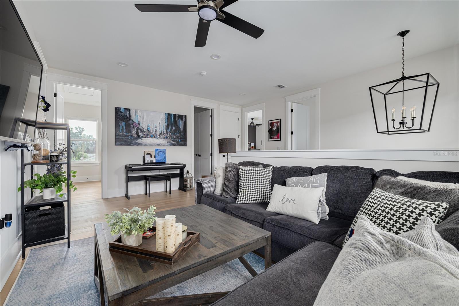 Image 32 of 45 For 3104 11th Street N