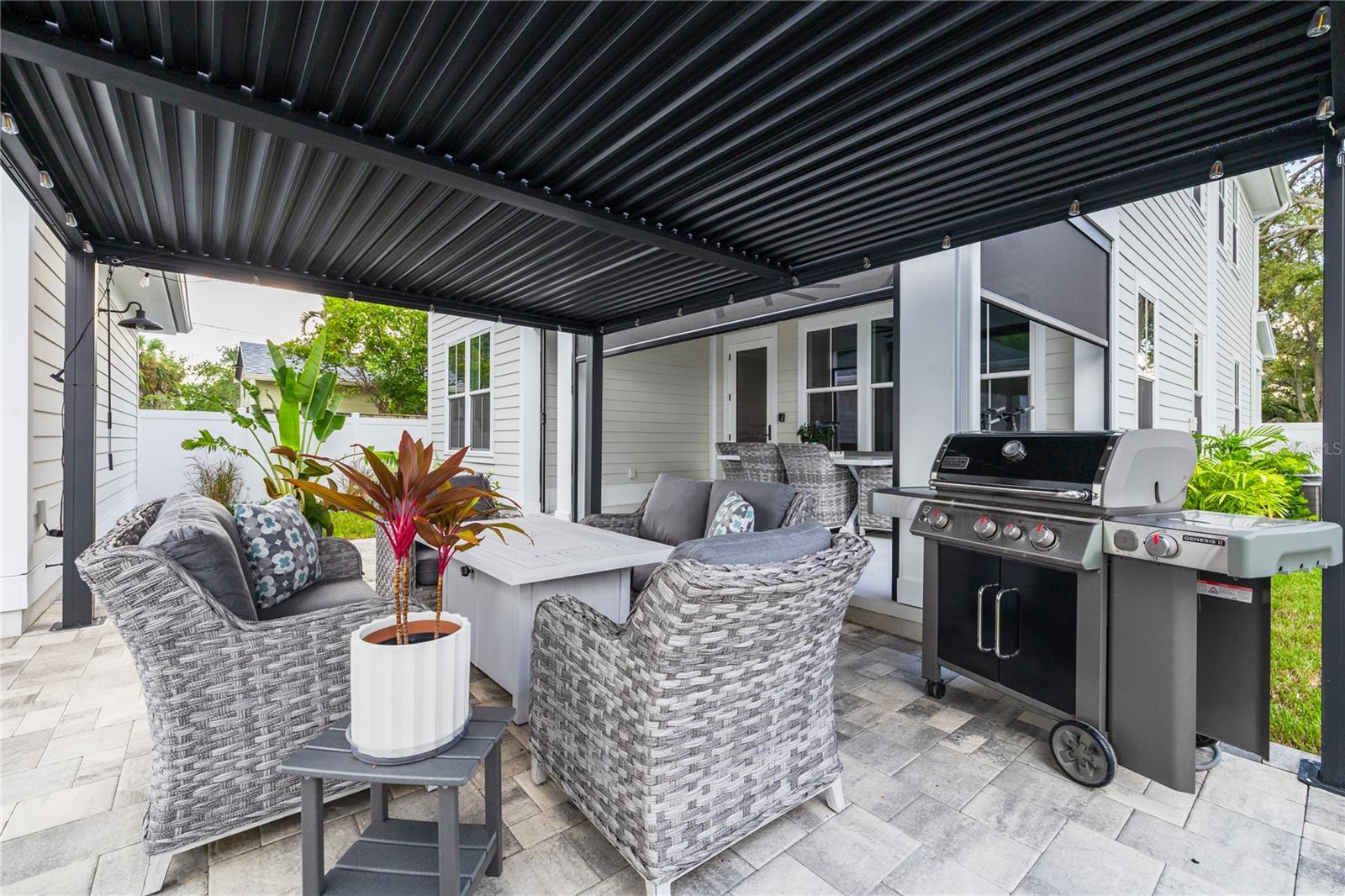 Image 37 of 45 For 3104 11th Street N