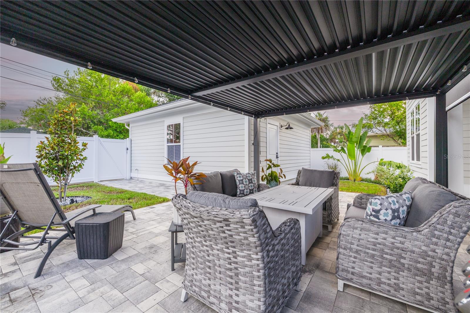 Image 38 of 45 For 3104 11th Street N