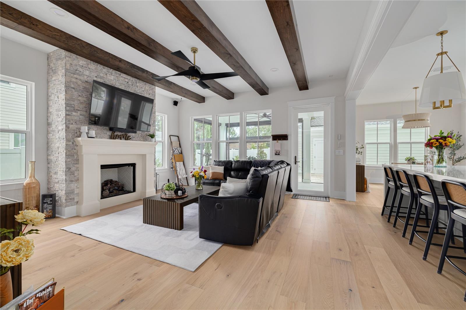 Image 6 of 45 For 3104 11th Street N