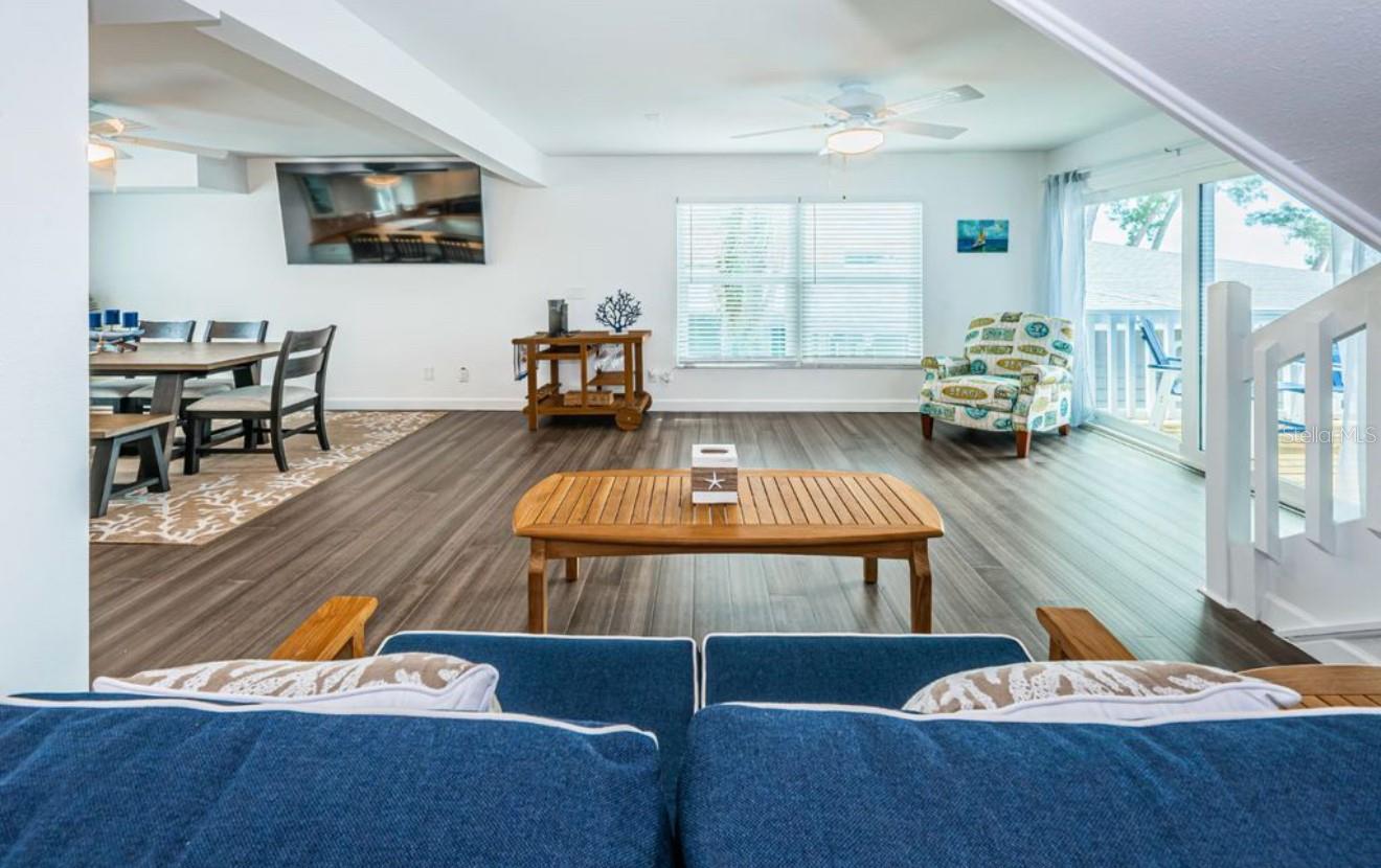 Image 20 of 37 For 8432 Gulf Boulevard