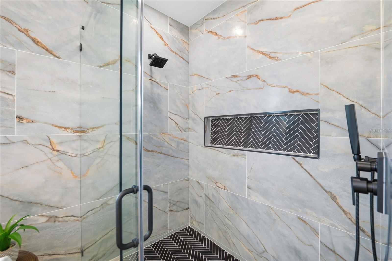 Image 27 of 57 For 3531 81st Street N