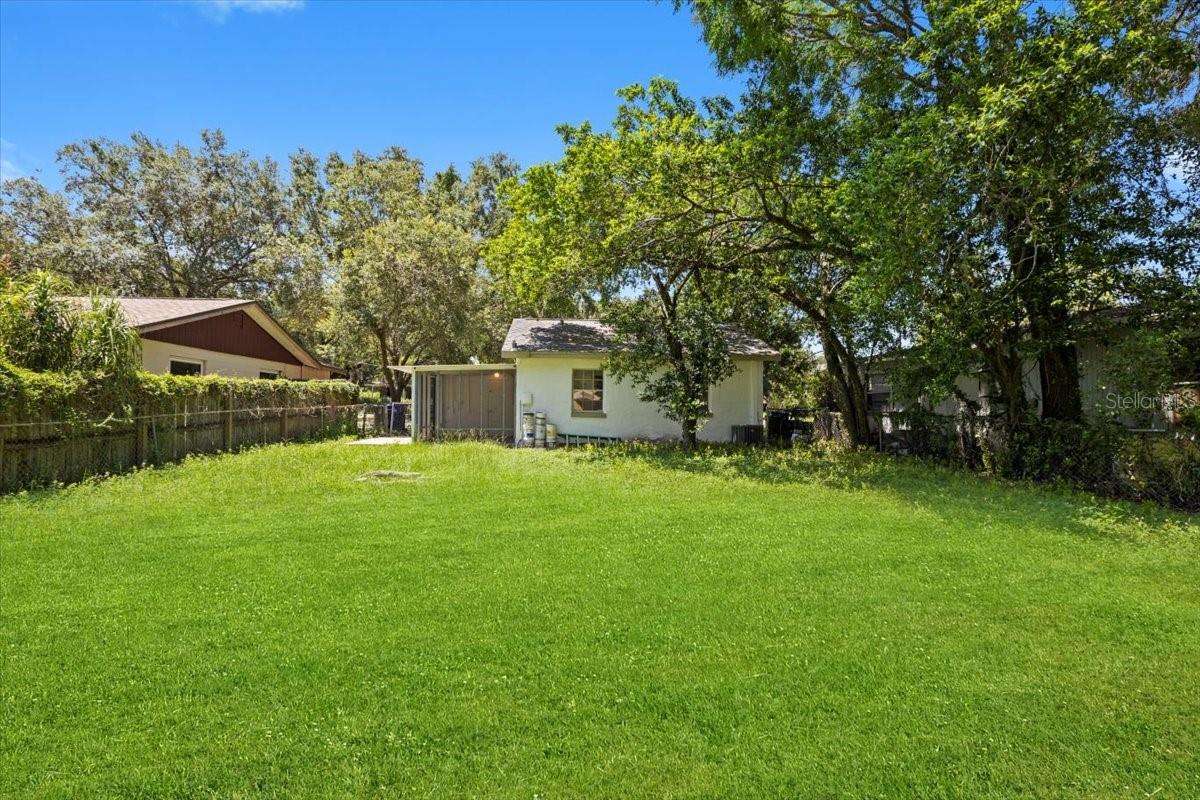 Image 10 of 11 For 1512 Hillside Drive