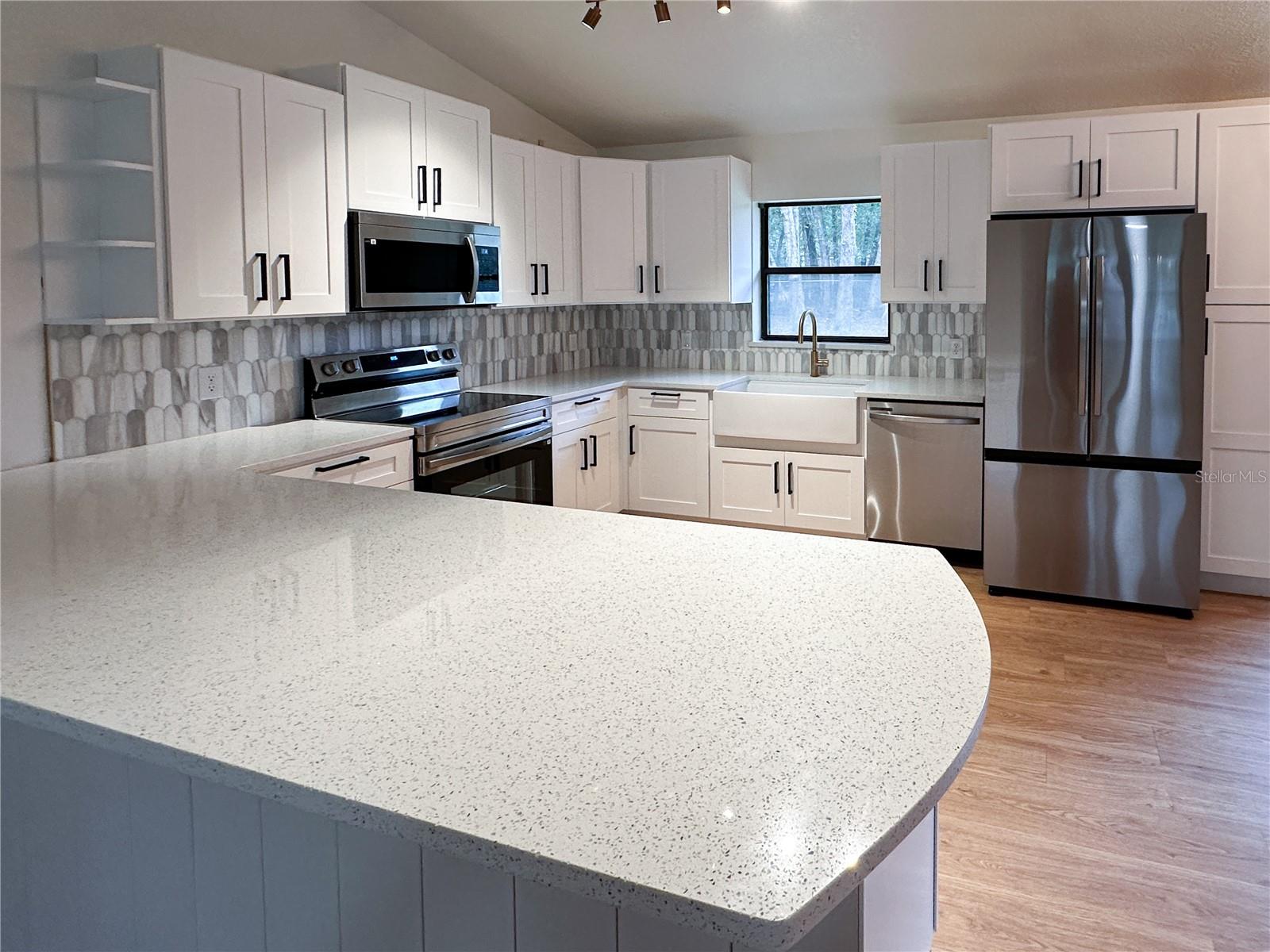 Image 2 of 19 For 154 Lewis Avenue