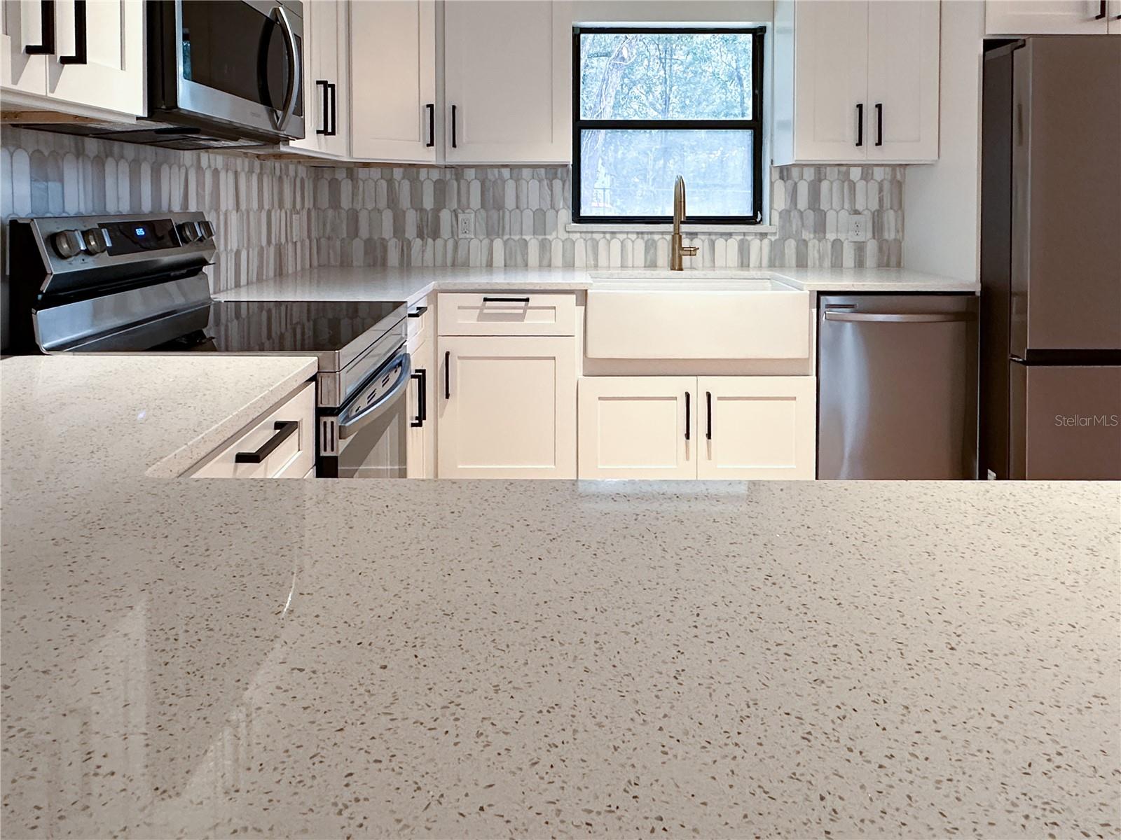 Image 6 of 19 For 154 Lewis Avenue