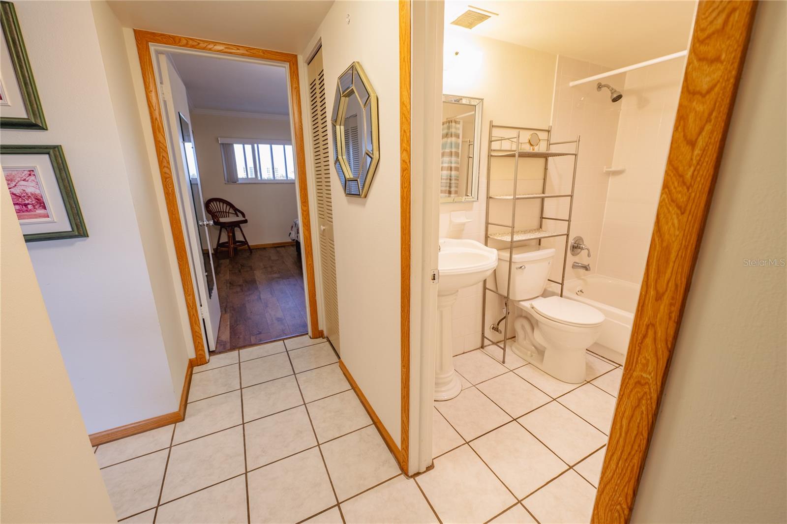 Image 15 of 20 For 1243 Martin Luther King Jr Avenue B504