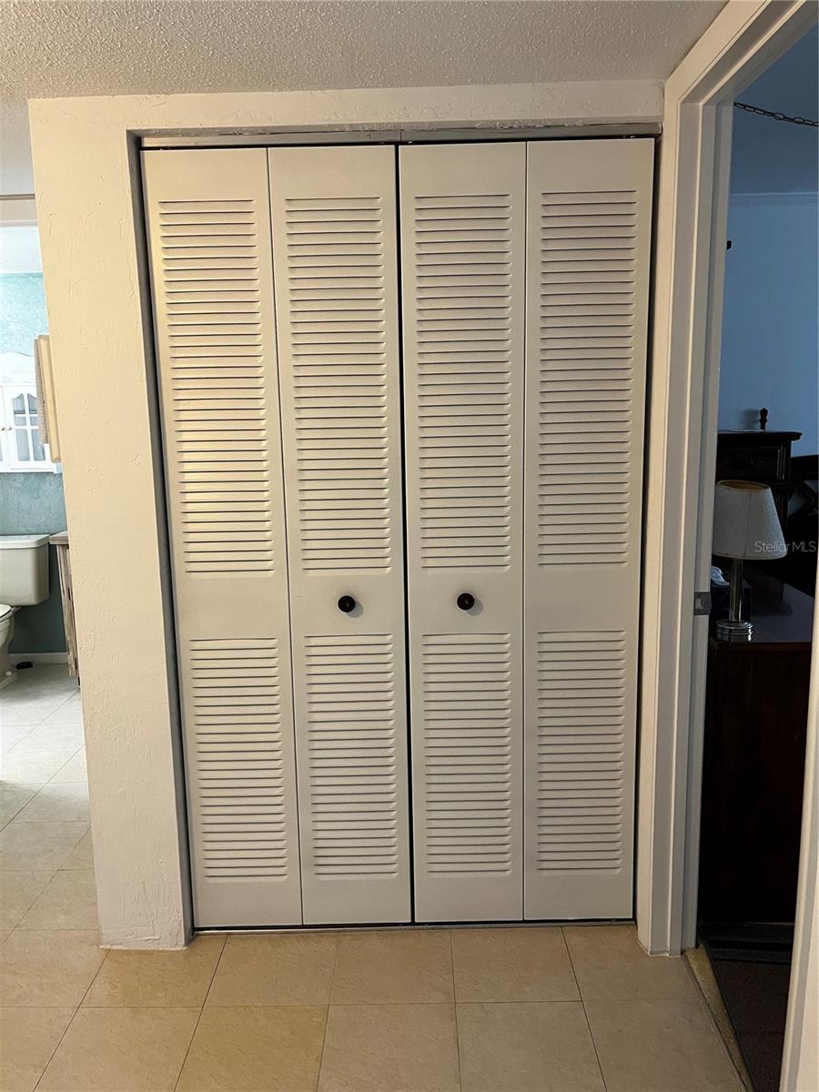 Image 9 of 11 For 9815 47th Avenue N 303