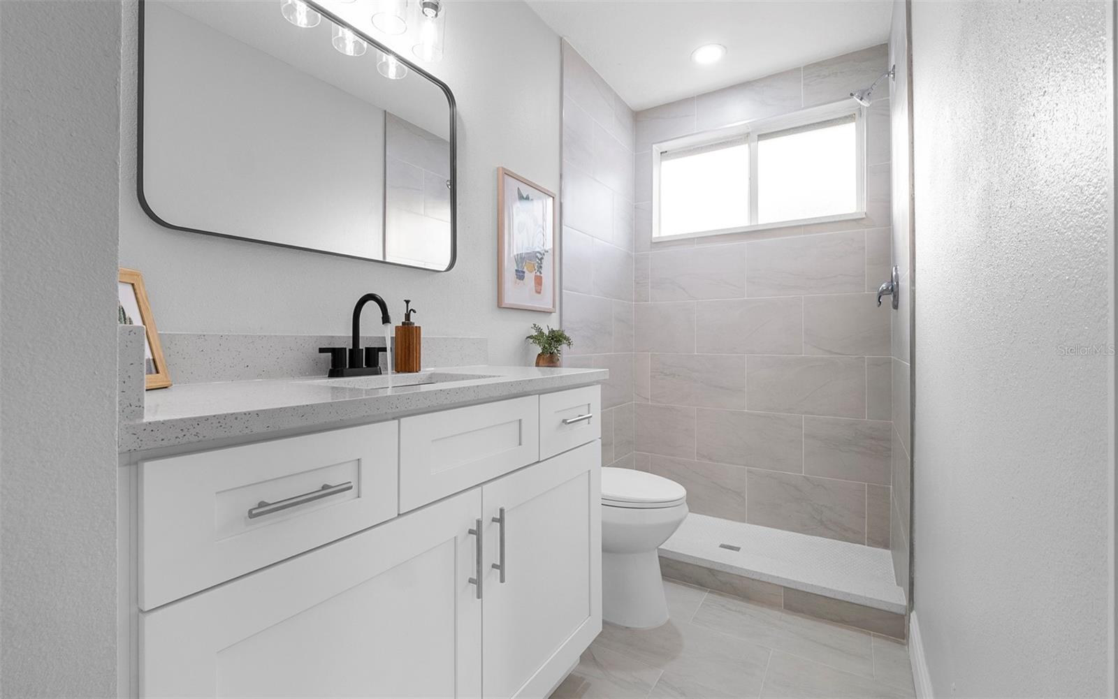 Image 17 of 30 For 212 2nd Avenue Se