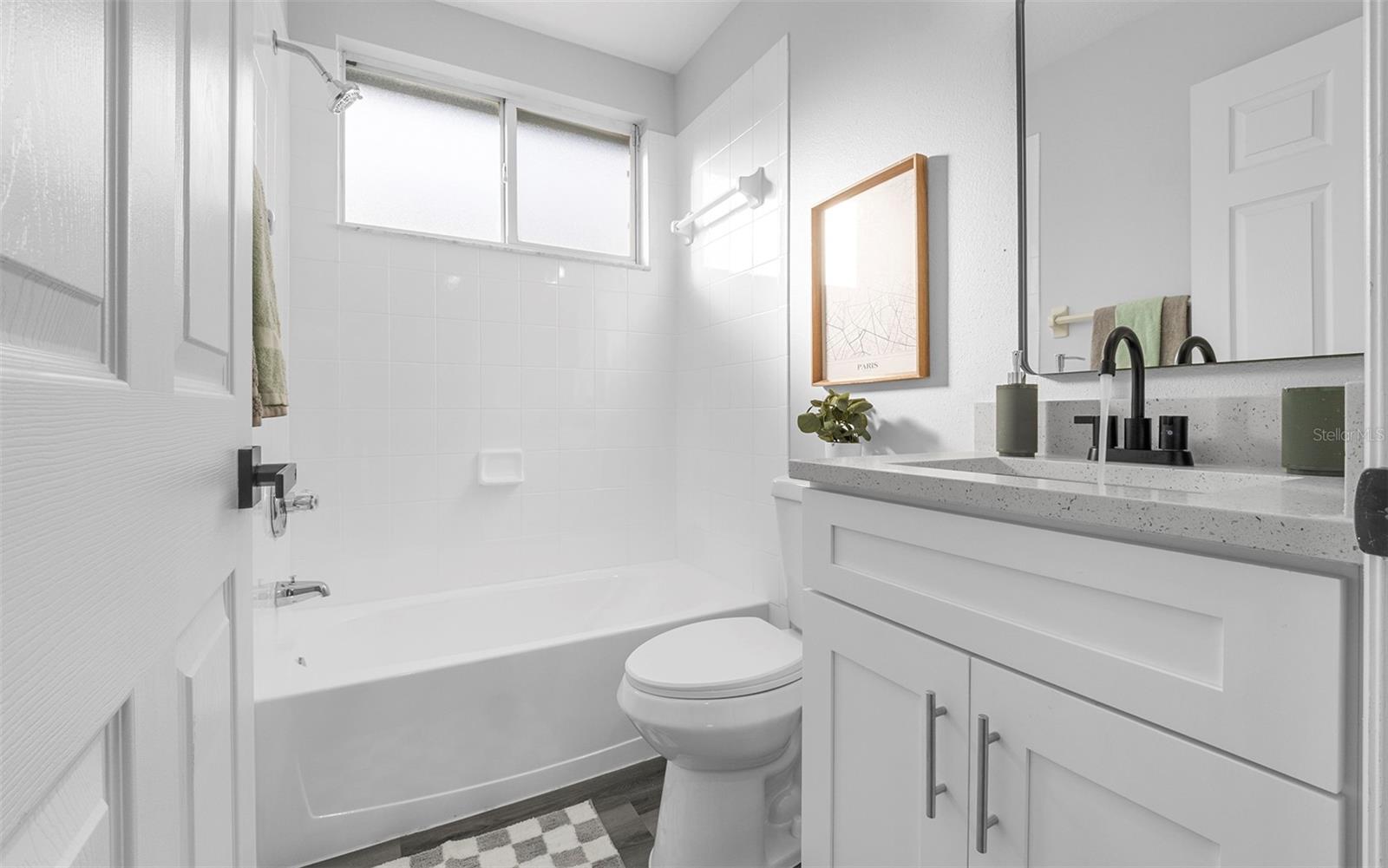 Image 25 of 30 For 212 2nd Avenue Se