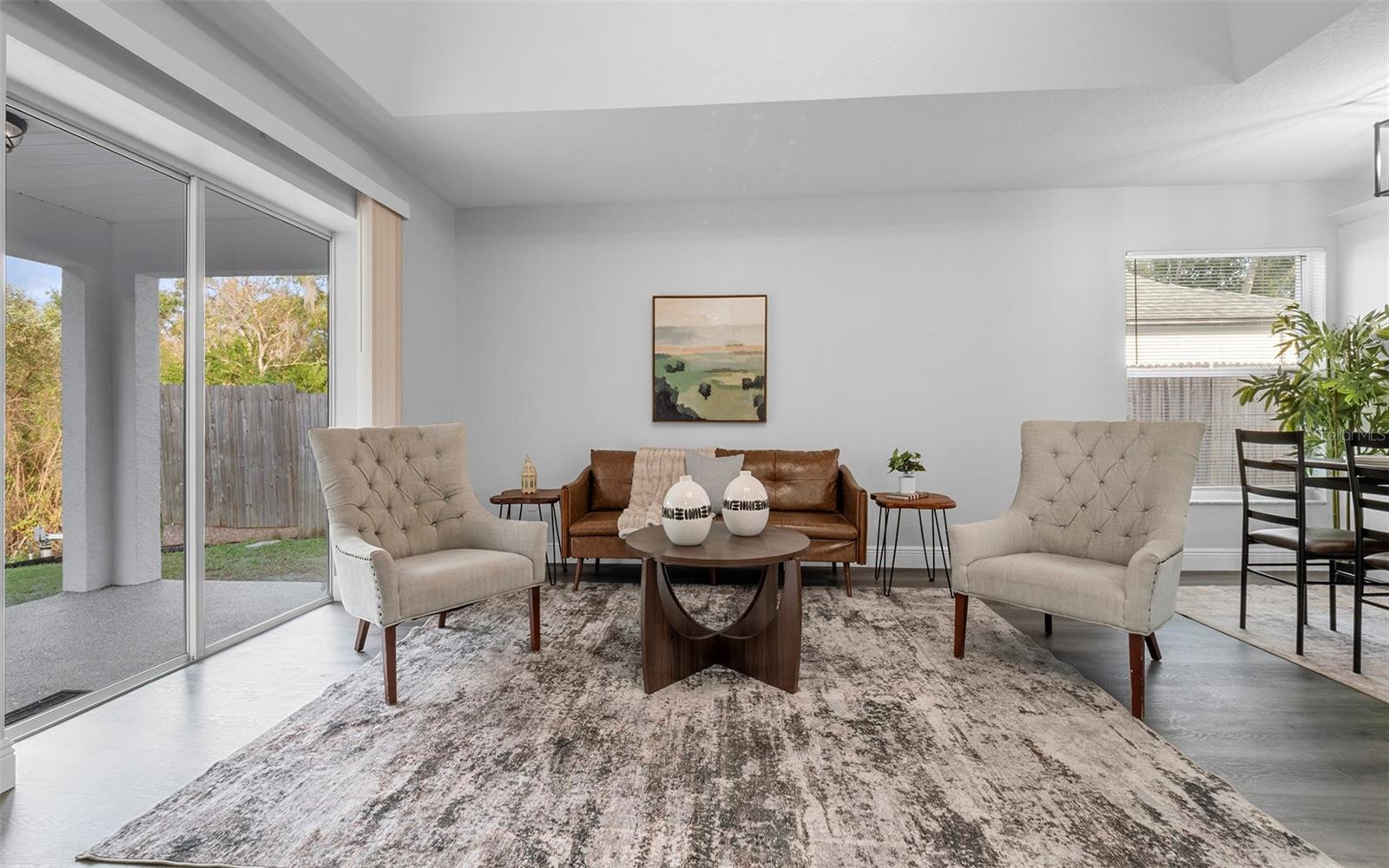 Image 9 of 30 For 212 2nd Avenue Se