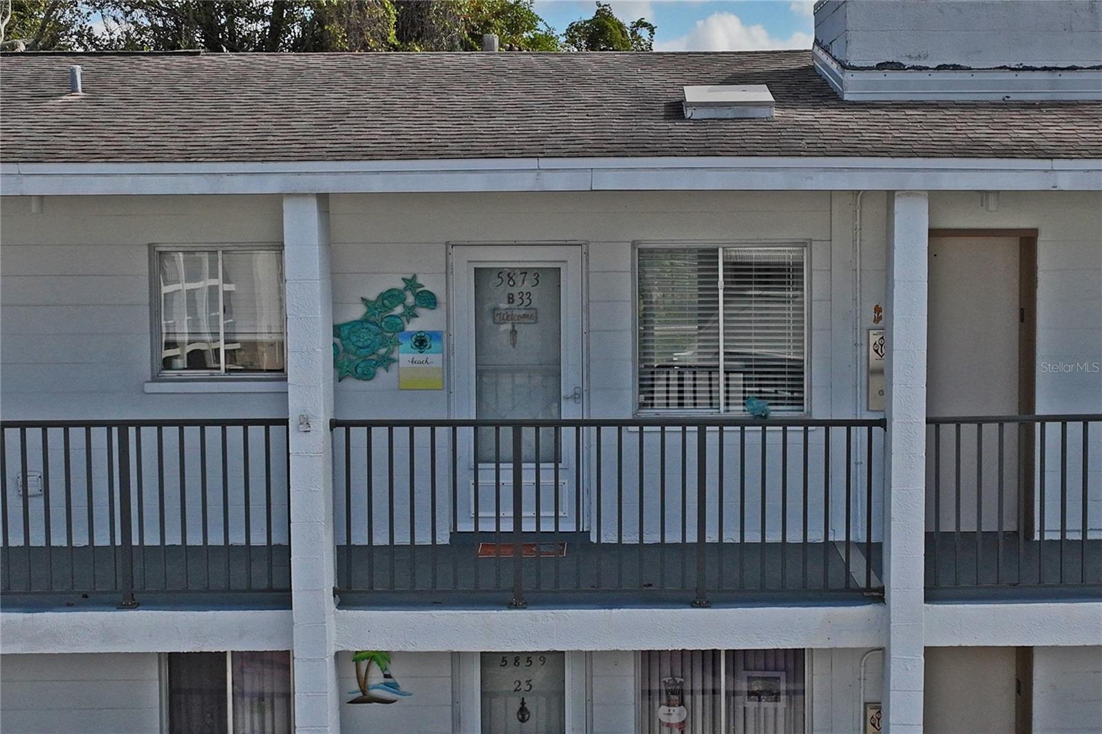 Image 32 of 36 For 5873 Palm Lane B33