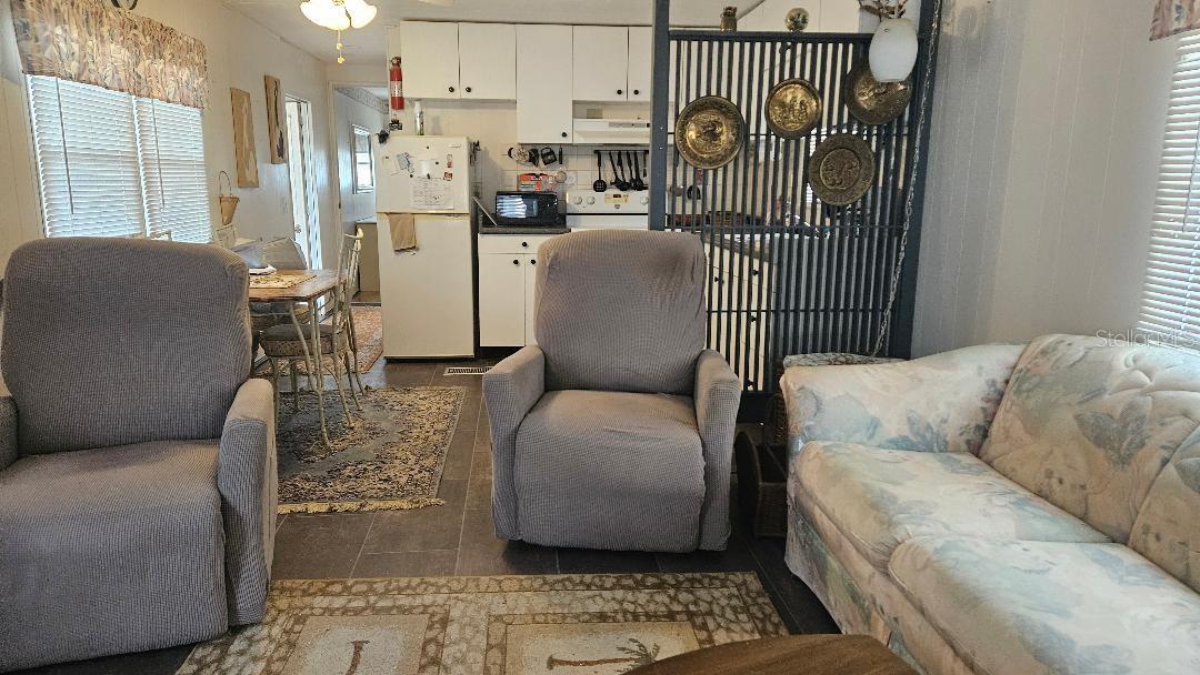 Image 12 of 12 For 8300 Seminole Boulevard 222