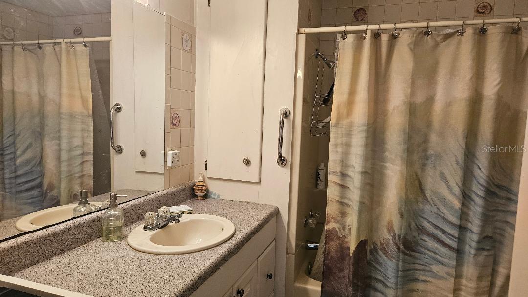 Image 8 of 12 For 8300 Seminole Boulevard 222