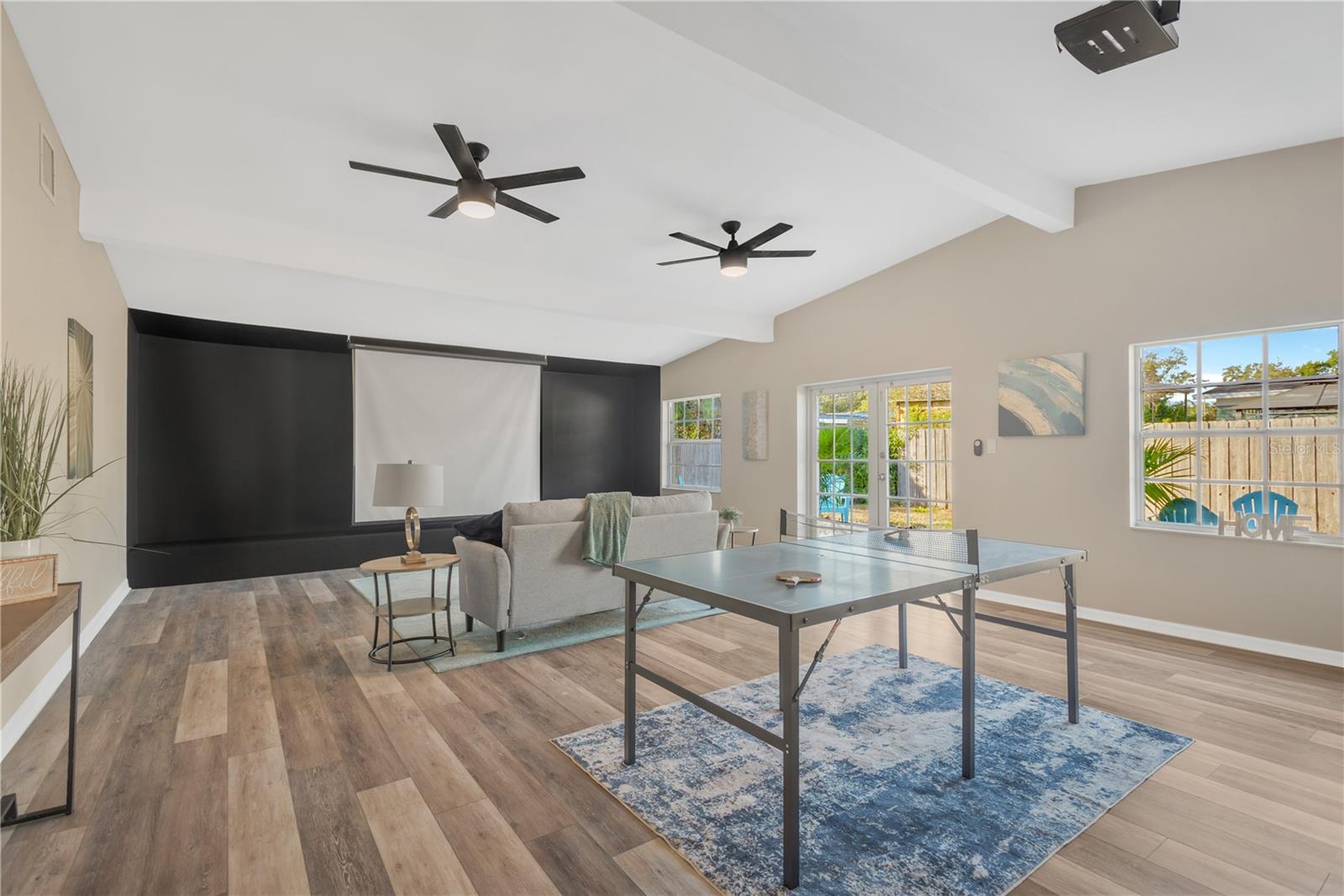 Image 15 of 31 For 510 Alma Drive