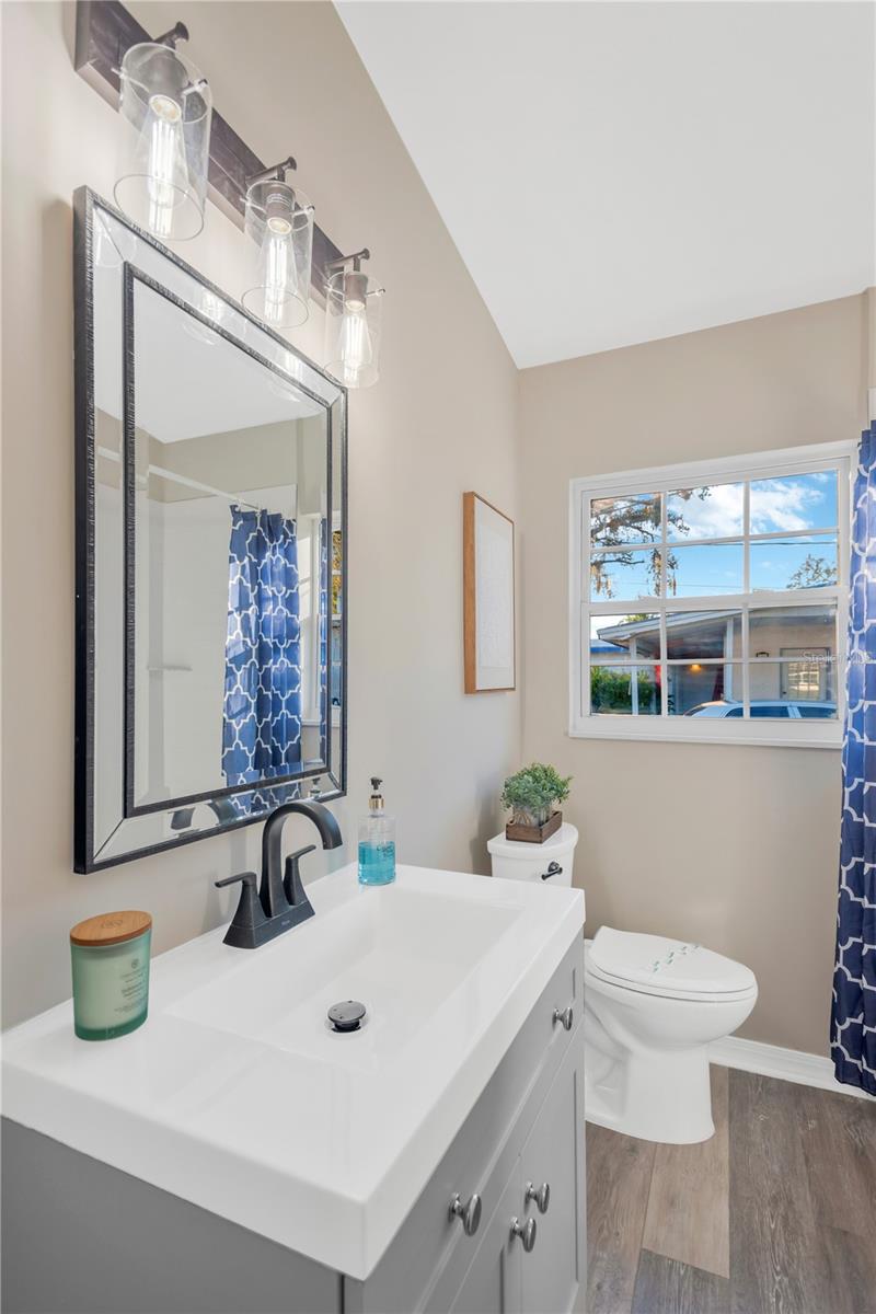 Image 20 of 31 For 510 Alma Drive