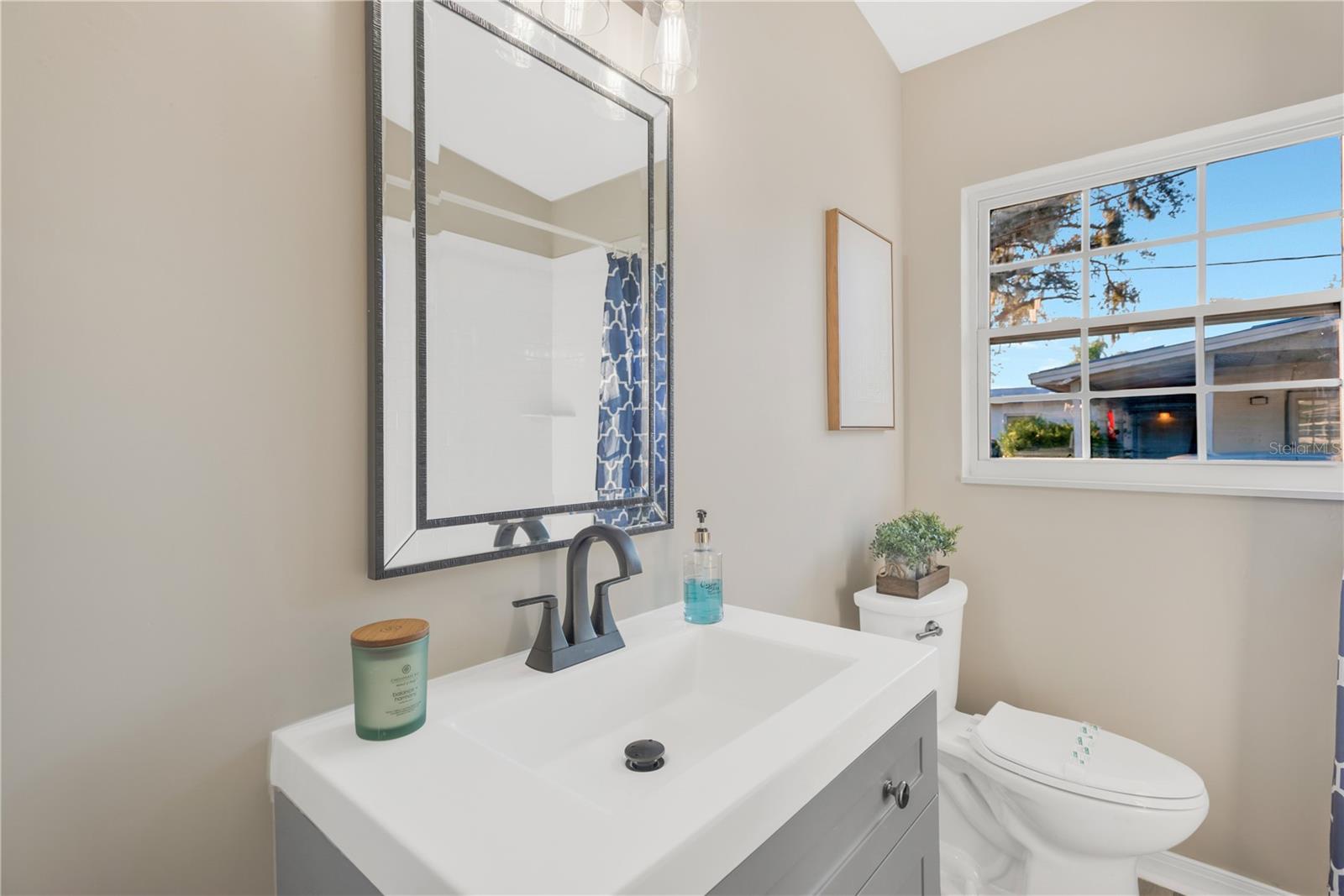 Image 21 of 31 For 510 Alma Drive