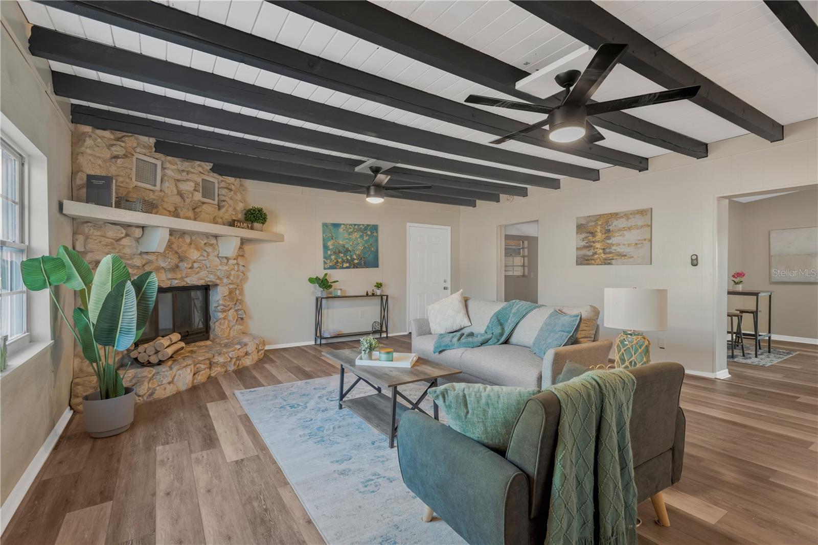 Image 6 of 31 For 510 Alma Drive