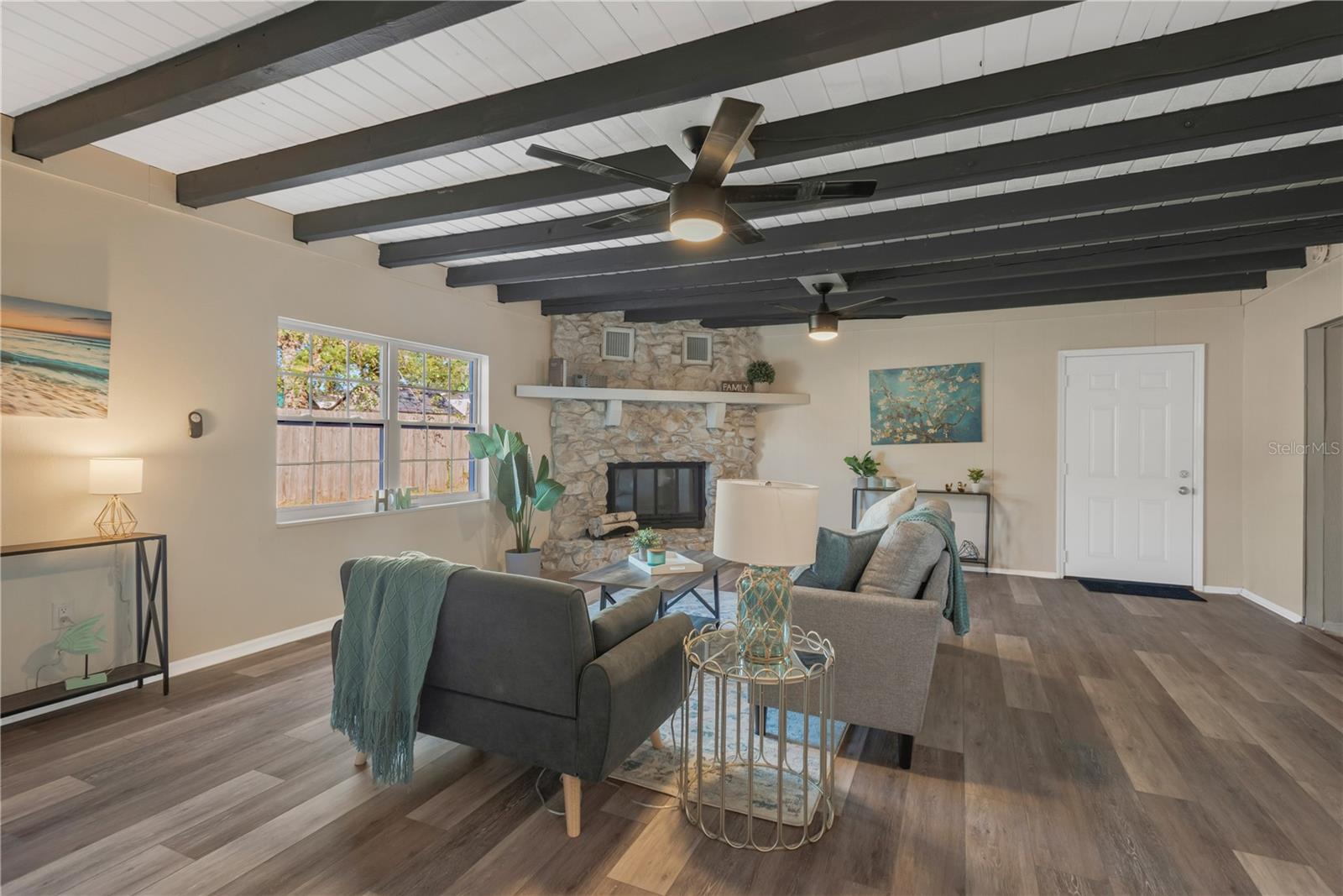 Image 7 of 31 For 510 Alma Drive