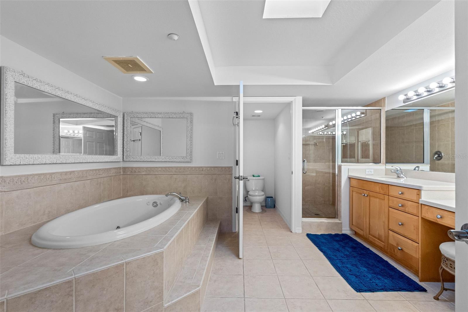 Image 13 of 40 For 16326 Gulf Boulevard 510